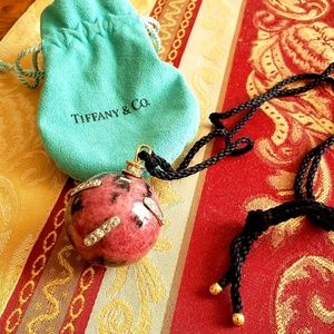 Meet your Posher, Freddy